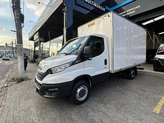 IVECO DAILY 3.0 TURBO DIESEL 35-160 CHASSI CS MANUAL IVECO DAILY 3.0 TURBO DIESEL 35-160 CHASSI CS MANUAL